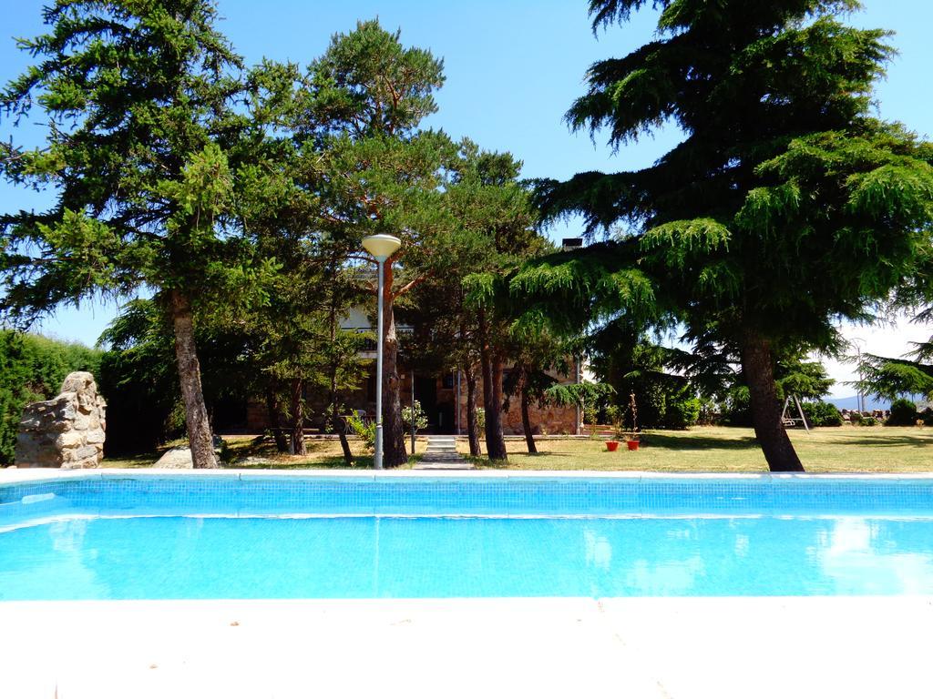Los Acebos Otero de Herreros Ngoại thất bức ảnh